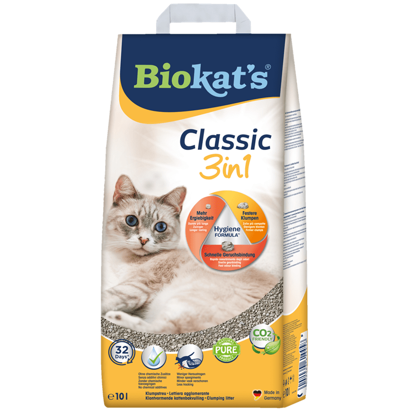 Biokat's Classic 3in1 cat litter 10L bag with natural clay clumping formula and odor control