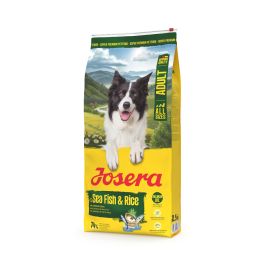 Josera Adult Sea Fish & Rice dog food bag with Border Collie on grassy hill