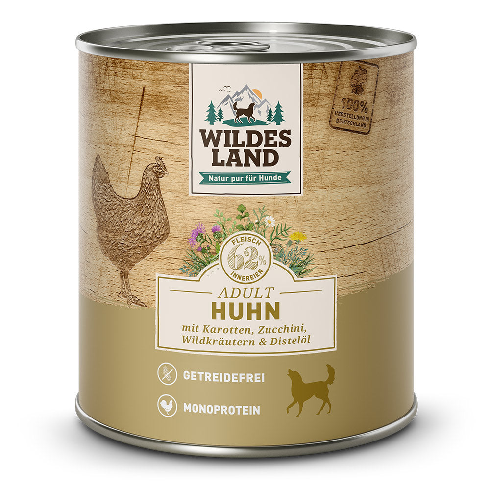 Wildes Land Hund Huhn mit Karotte, Zucchini, Wildkräutern und Distelöl