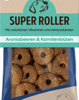 Artikel mit dem Namen NutriQM Hund Super Roller Aroniabeeren & Kamillenblüten im Shop von zoo.de , dem Onlineshop für nachhaltiges Hundefutter und Katzenfutter.